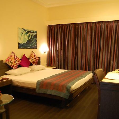 Shreemaya Hotel Indore Exterior photo